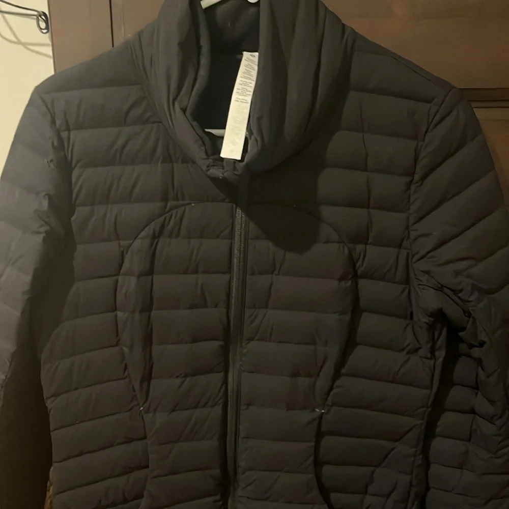 Lululemon Jacket - Picture 2 of 8